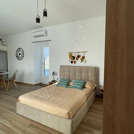 Feriehus Small 4 Two Moni Christou Dasous