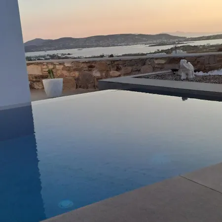 Small 4 Two Holiday home *